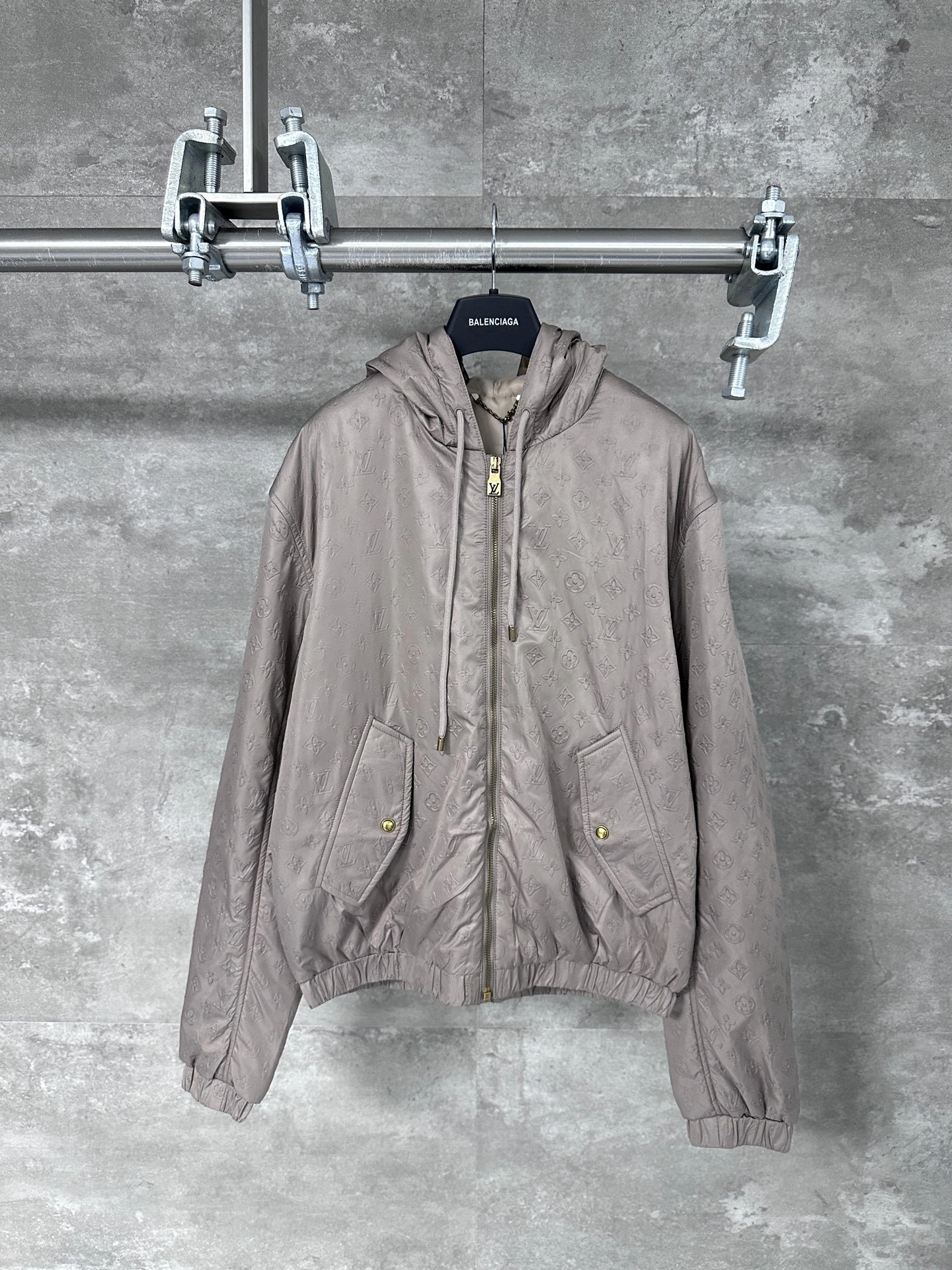 wg.luxury- 8V item:E-F431I2119